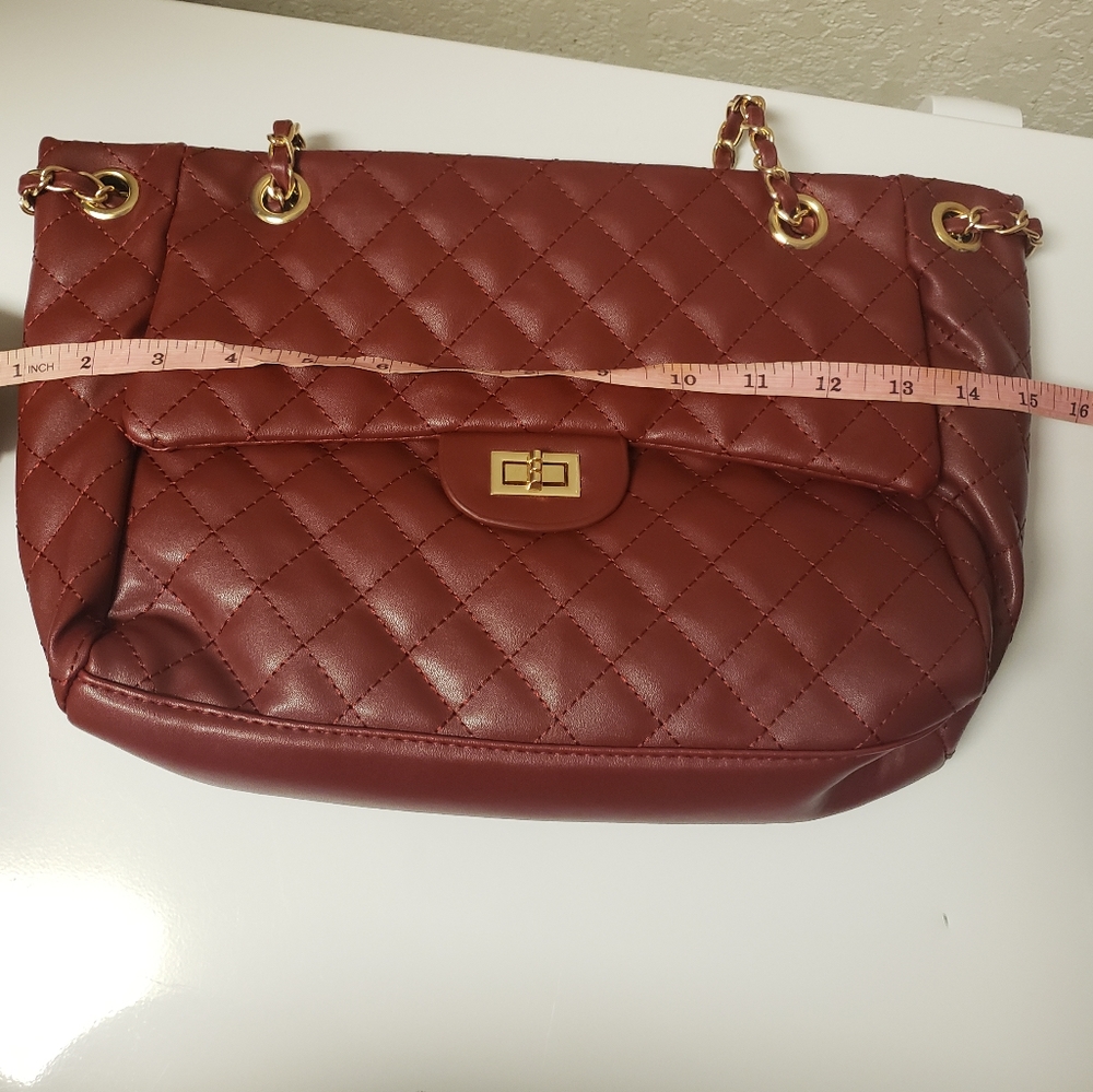 Large Quilted Handbag Wine Burgundy - Picture 14 of 16